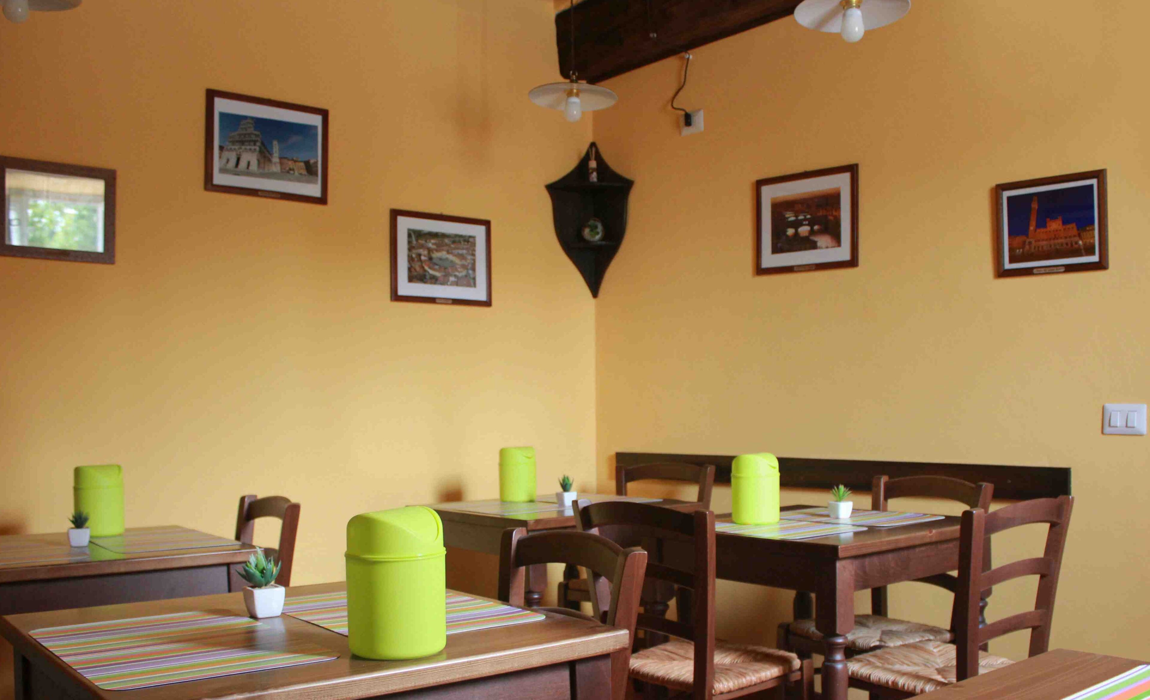 Free daily cooked-to-order breakfast