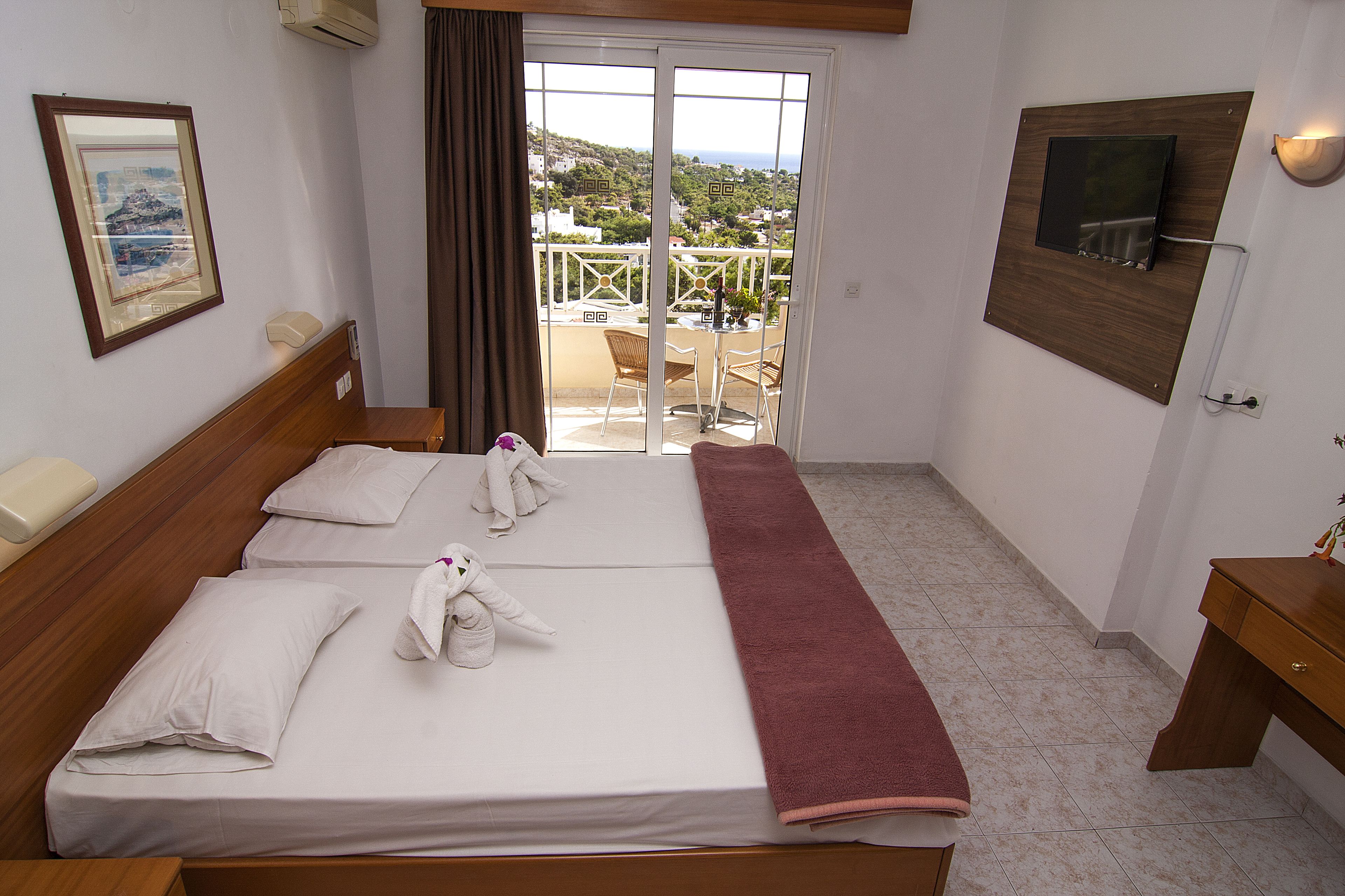 studio, balcony, sea view | beach/ocean view