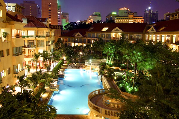 Outdoor pool, pool umbrellas, pool loungers