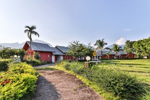 Esterni