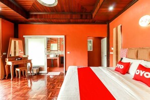 Minibar, una scrivania, Wi-Fi gratuito, lenzuola
