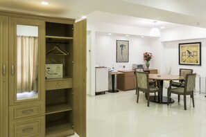 خزنة