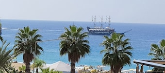Kleopatra İkiz Otel