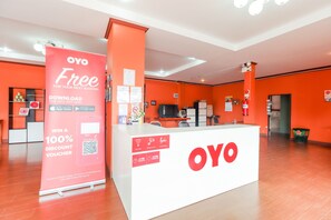 Lobby - OYO 359 Golden Nakara Place (Chiang Saen)