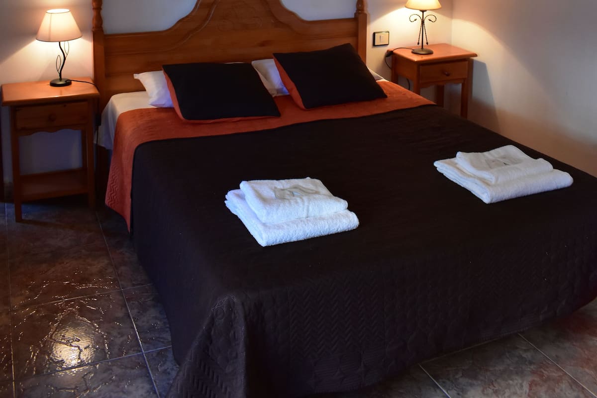 Apartment, 1 Schlafzimmer | 1 Schlafzimmer, individuell dekoriert, individuell eingerichtet