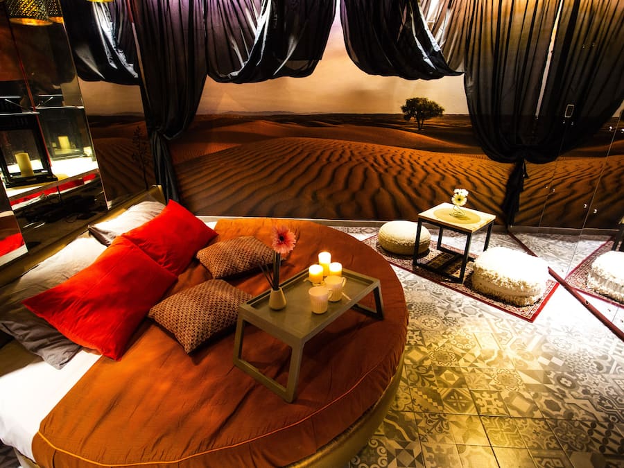 Chambre Double Deluxe (with Spa Tub) | Literie de qualité supérieure, minibar, décoration personnalisée