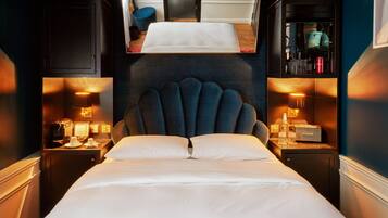 Ropa de cama de alta calidad y minibar