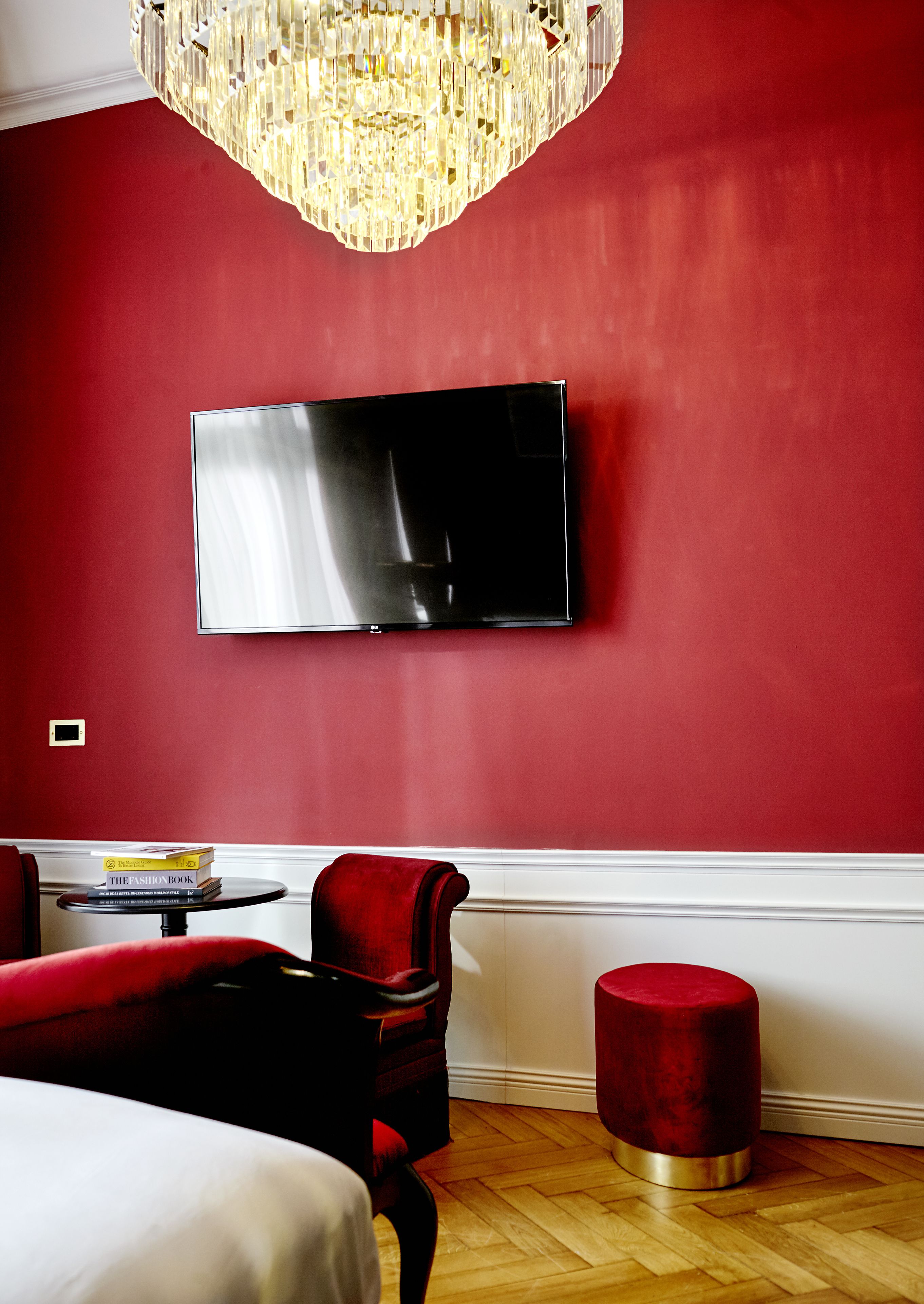 premium bedding, minibar, in-room safe, blackout curtains