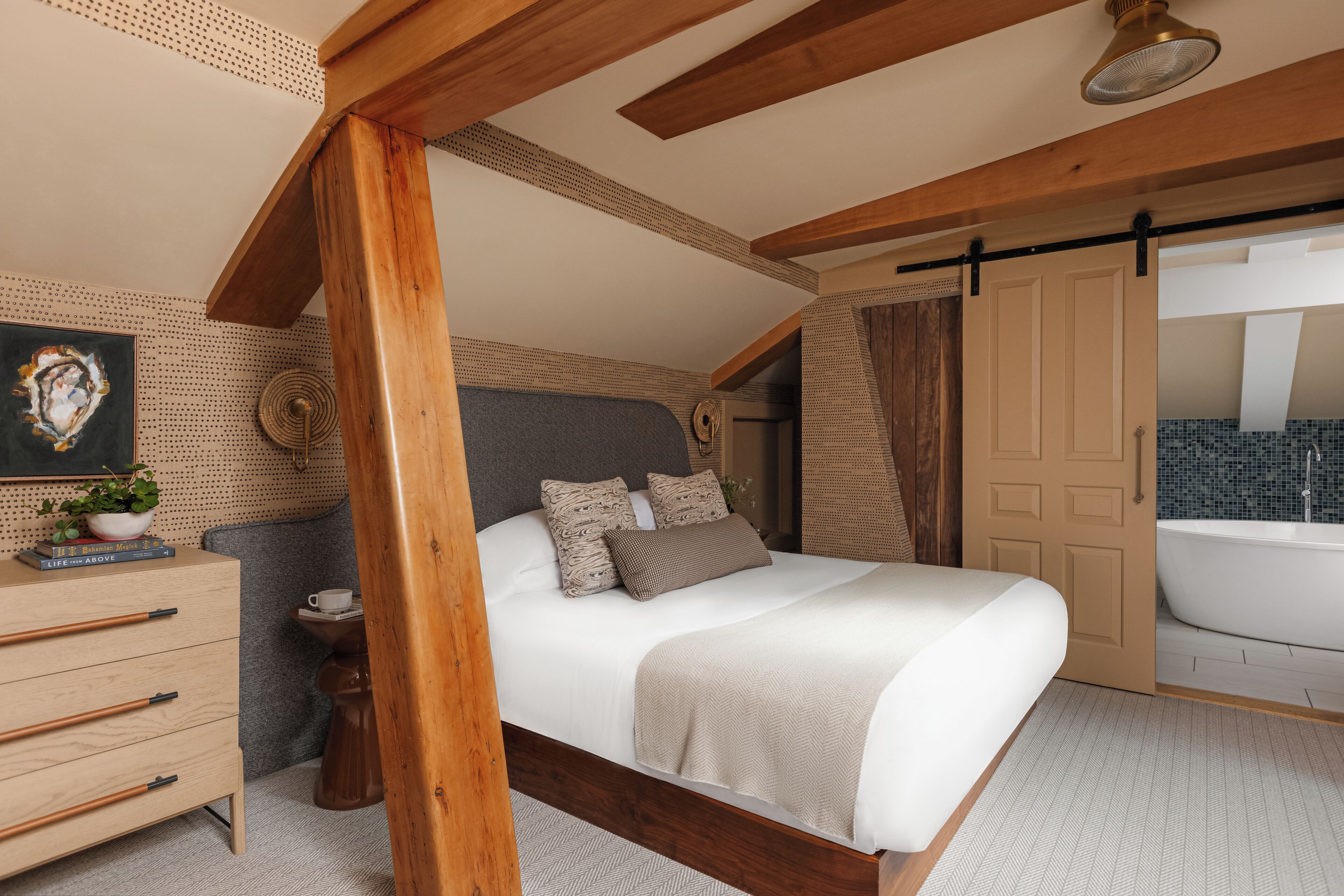 Lark Suite | Premium bedding, individually decorated, individually furnished