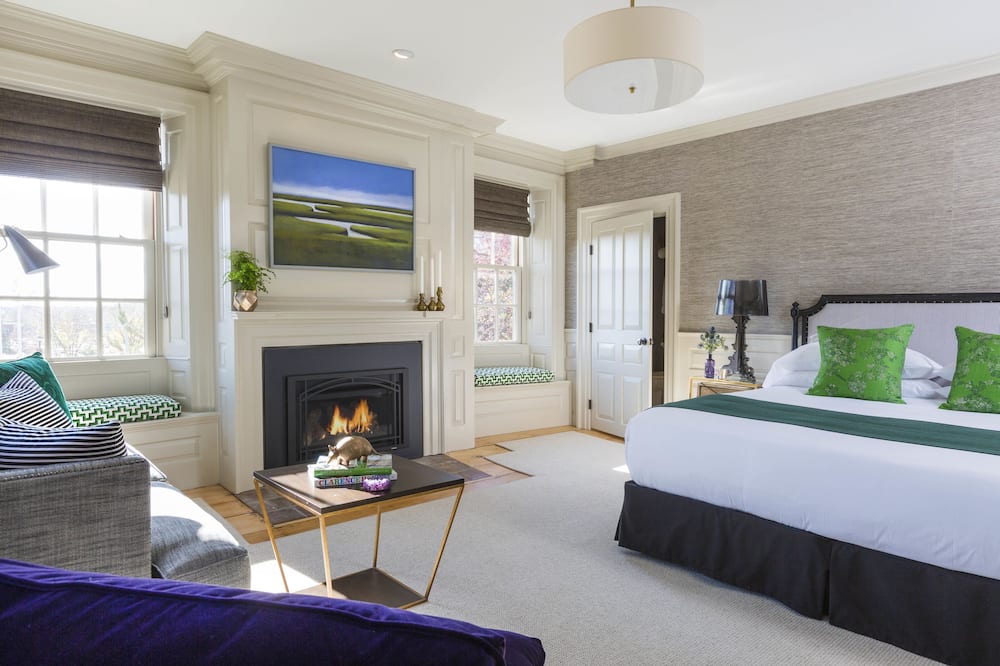 luxury hotels in Salem, Ma