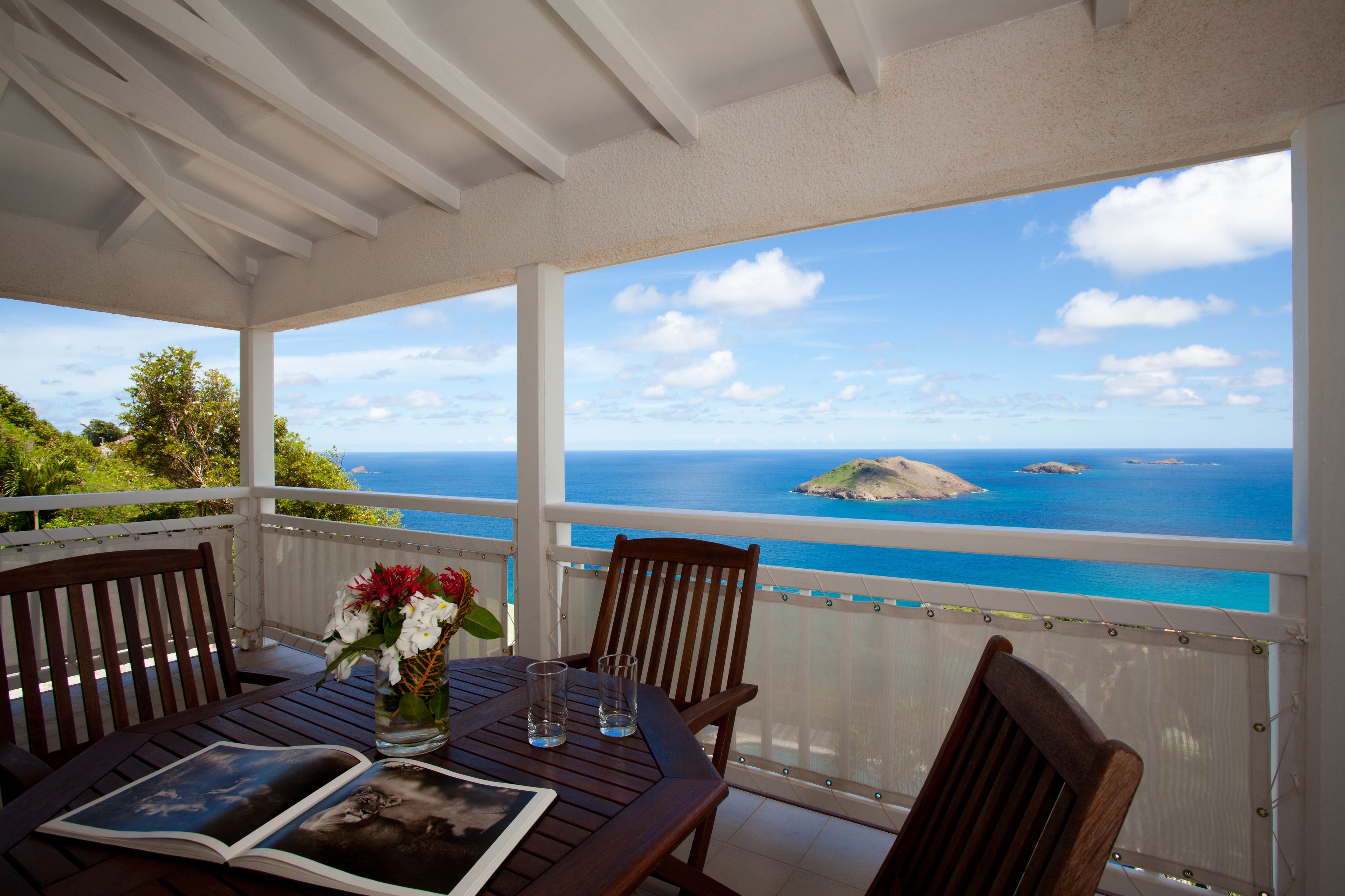 Deluxe-huone, valtamerinäköala | Ruokailu omassa huoneessa