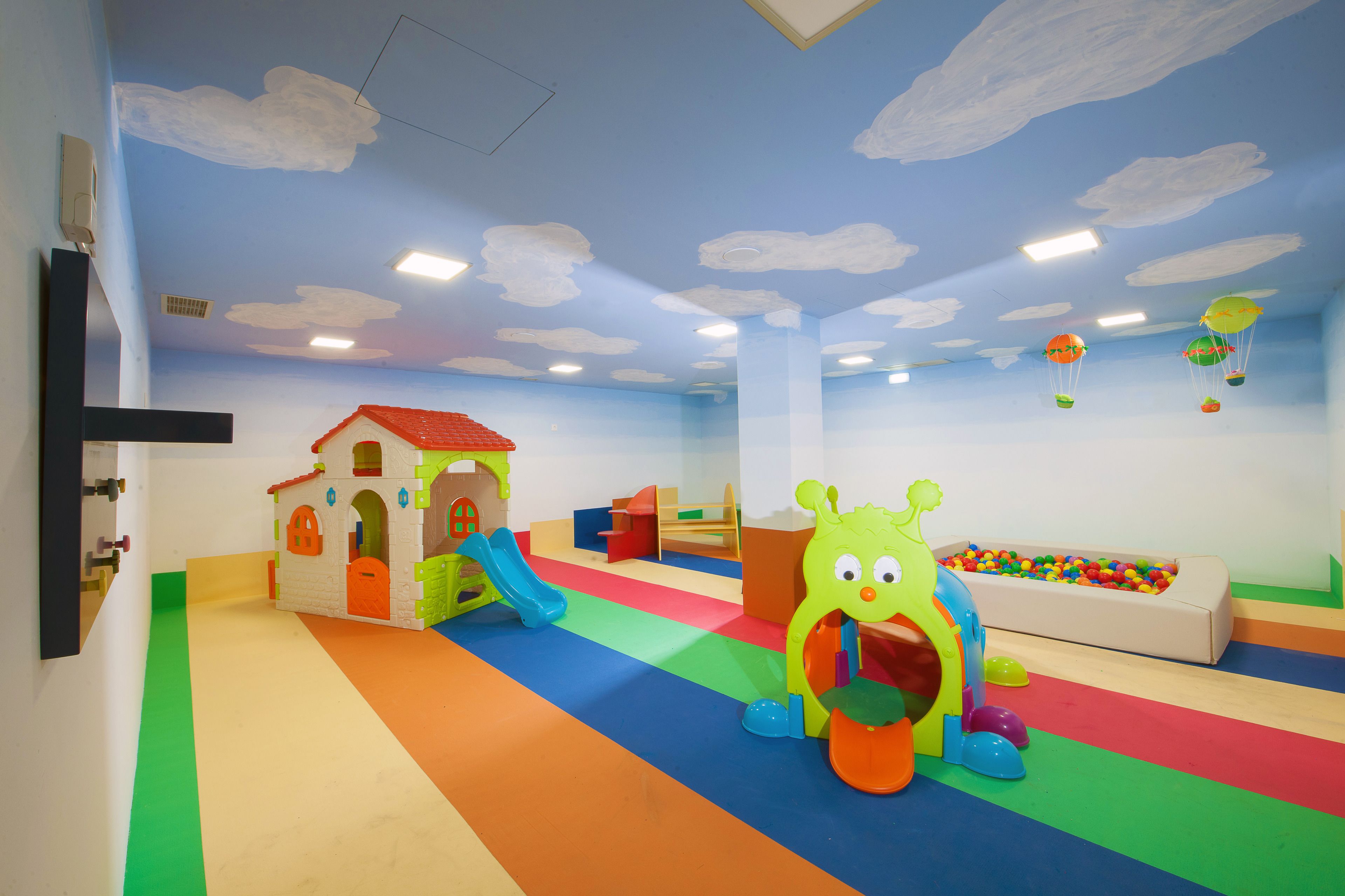 children’s play area – indoor