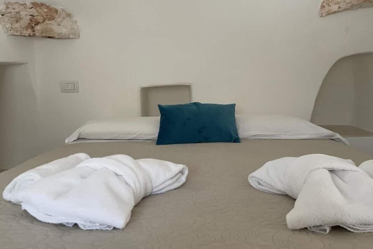 Superior Room | Minibar, individually decorated, individually furnished, free WiFi