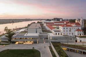 Mặt tiền nơi lưu trú