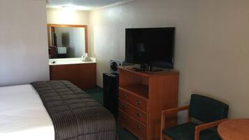 Desk, free WiFi, bed sheets