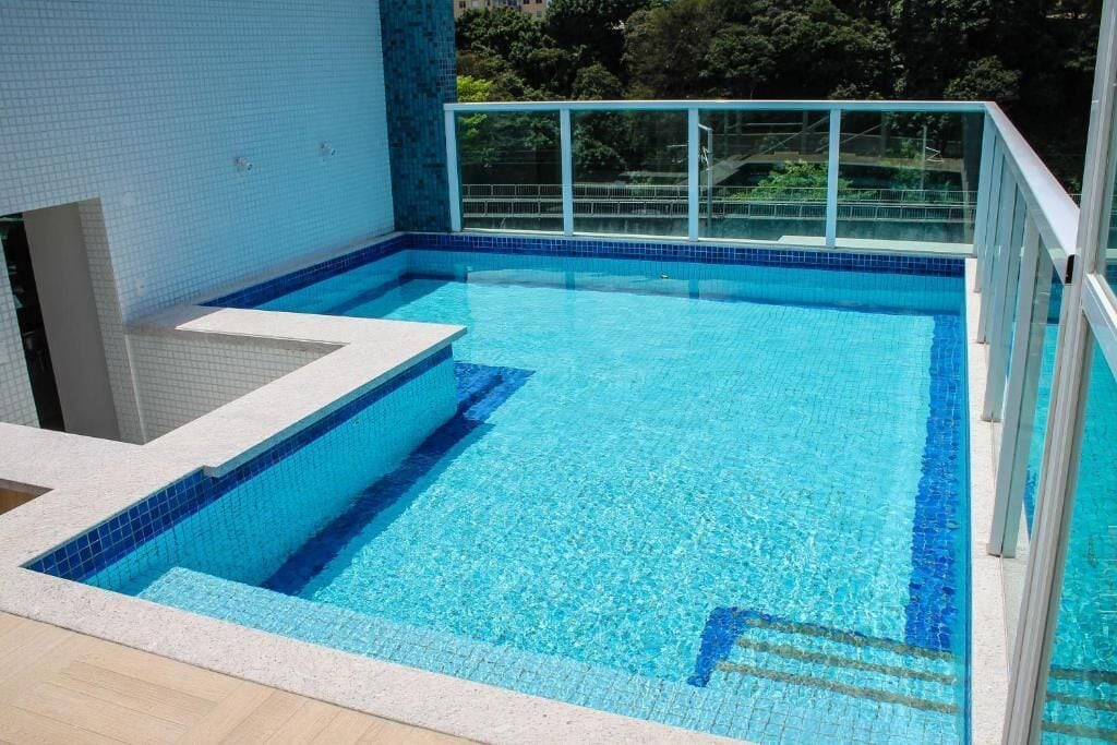 outdoor pool, pool loungers