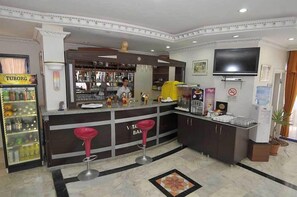 Bar (in der Unterkunft)