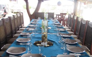 Breakfast, lunch, dinner served; Caribbean cuisine, beach views - Marina del Mar Hotel (Monte Cristi)