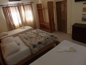 Triple Room | Premium bedding, free WiFi - Marina del Mar Hotel (Monte Cristi)