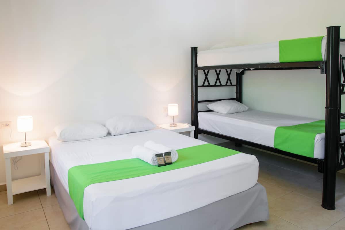 In-room safe, free WiFi, bed sheets