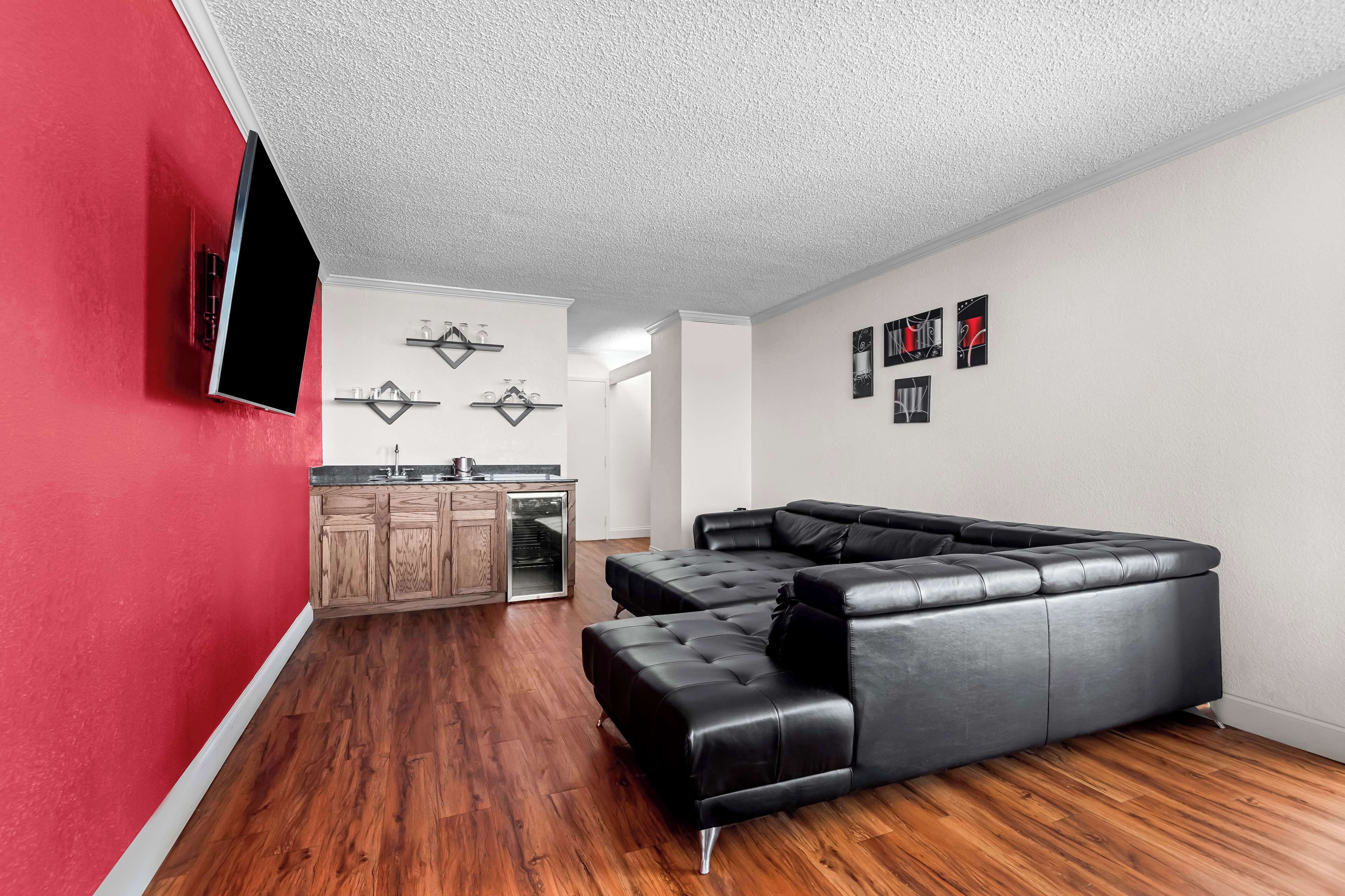 egyptian cotton sheets, premium bedding, down duvets, iron/ironing board