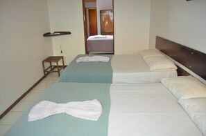 Minibar, desk, blackout curtains, free WiFi - Hotel Pousada Paraiso das Águas (Barreirinhas)