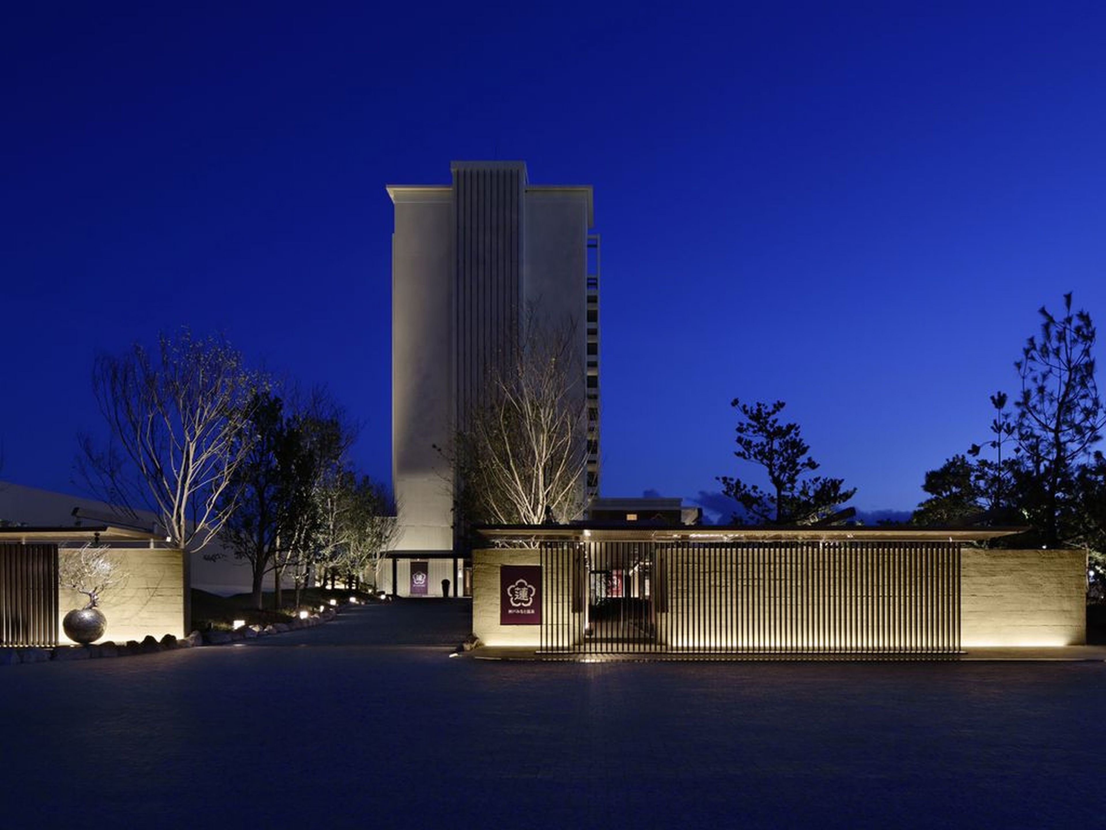 Fassade der Unterkunft – Abend/Nacht