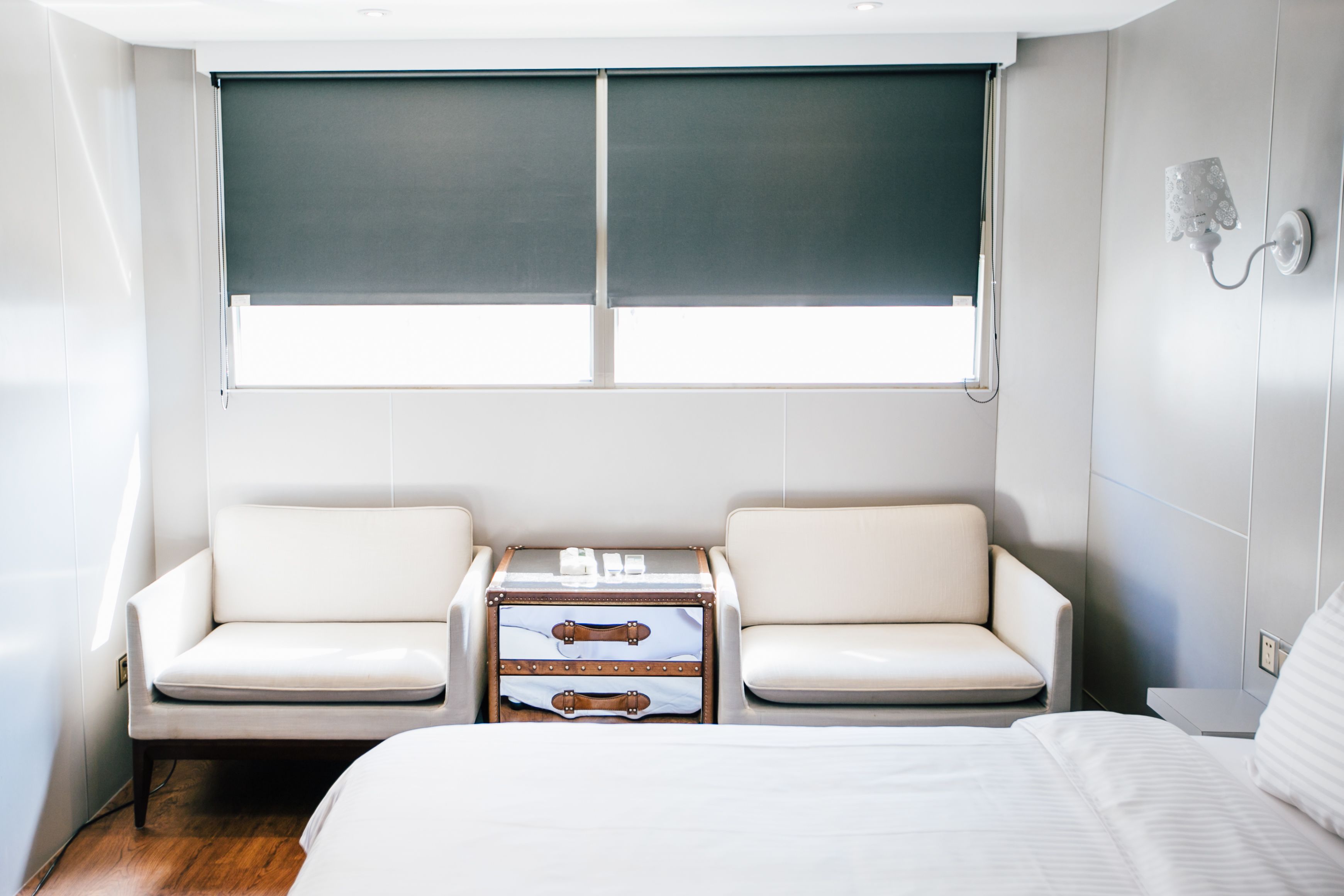 triple room | premium bedding, desk, iron/ironing board, free wifi