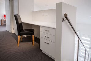 Executive Apartment, 2 Bedrooms | Room amenity