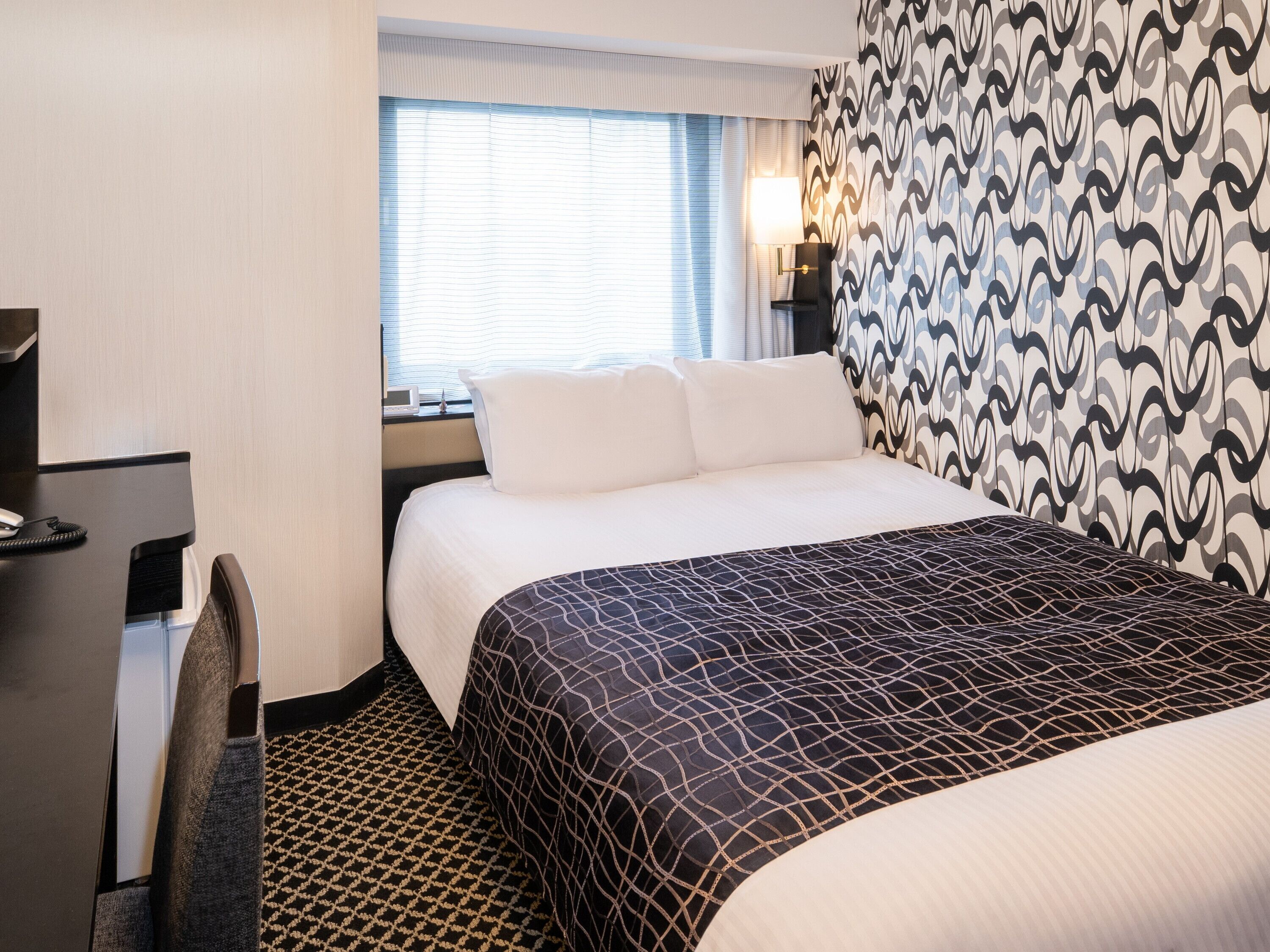 Sängtillbehör av högsta kvalitet, duntäcken och skrivbord