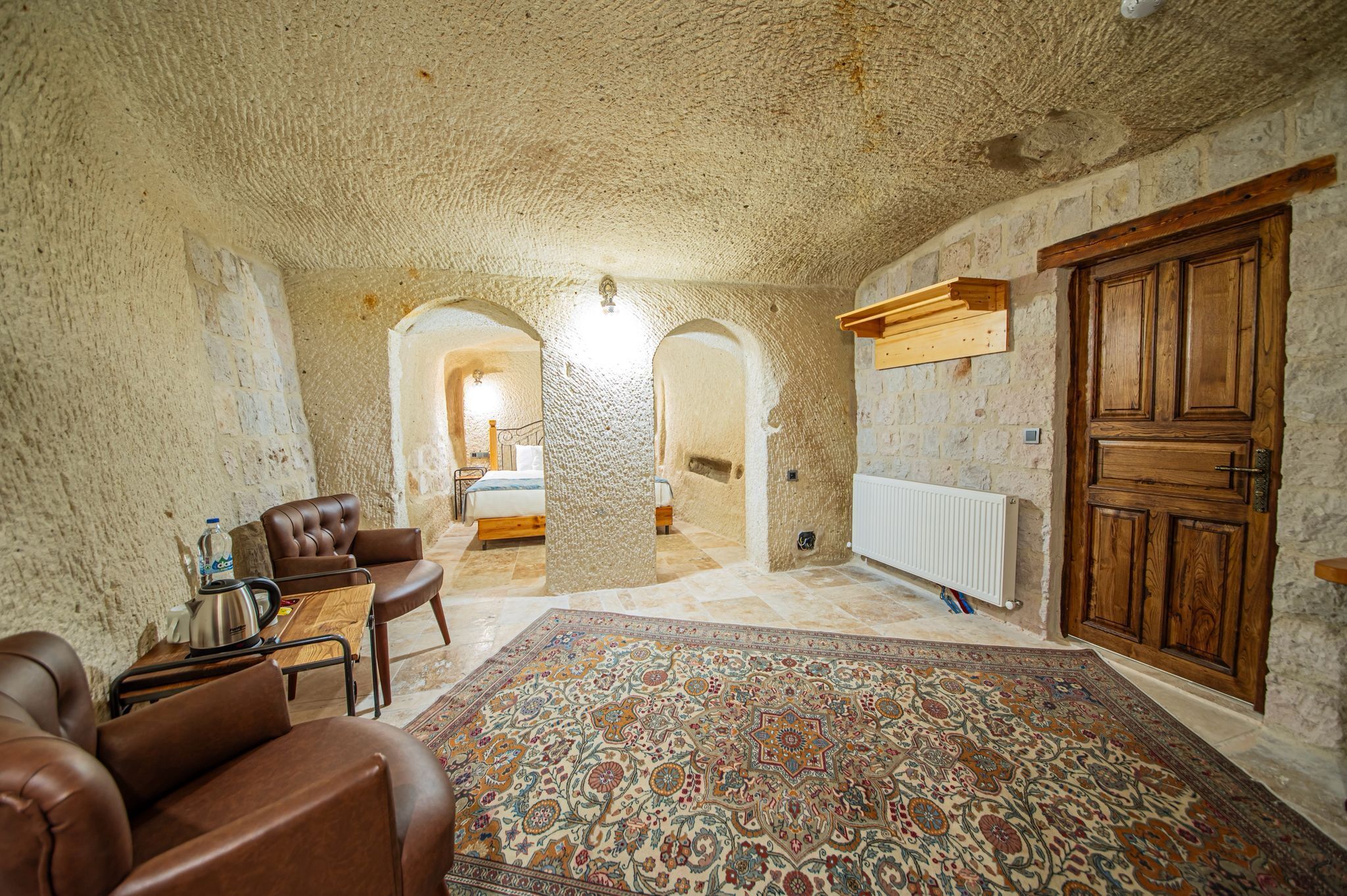 ANNEX UNDERGROUND CAVE SUITE | Hochwertige Bettwaren, individuell dekoriert, individuell eingerichtet