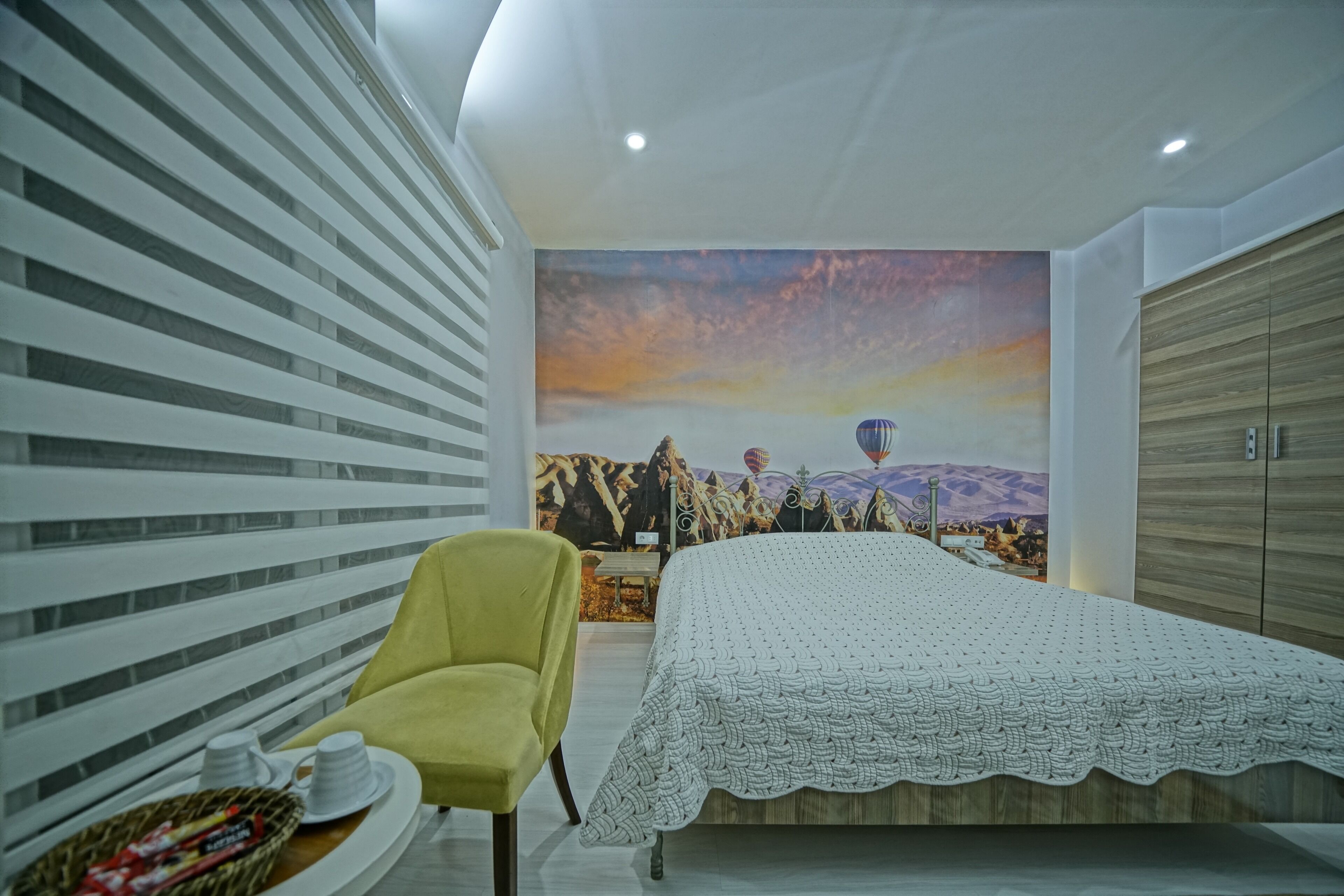 MESKENDIR | Living area