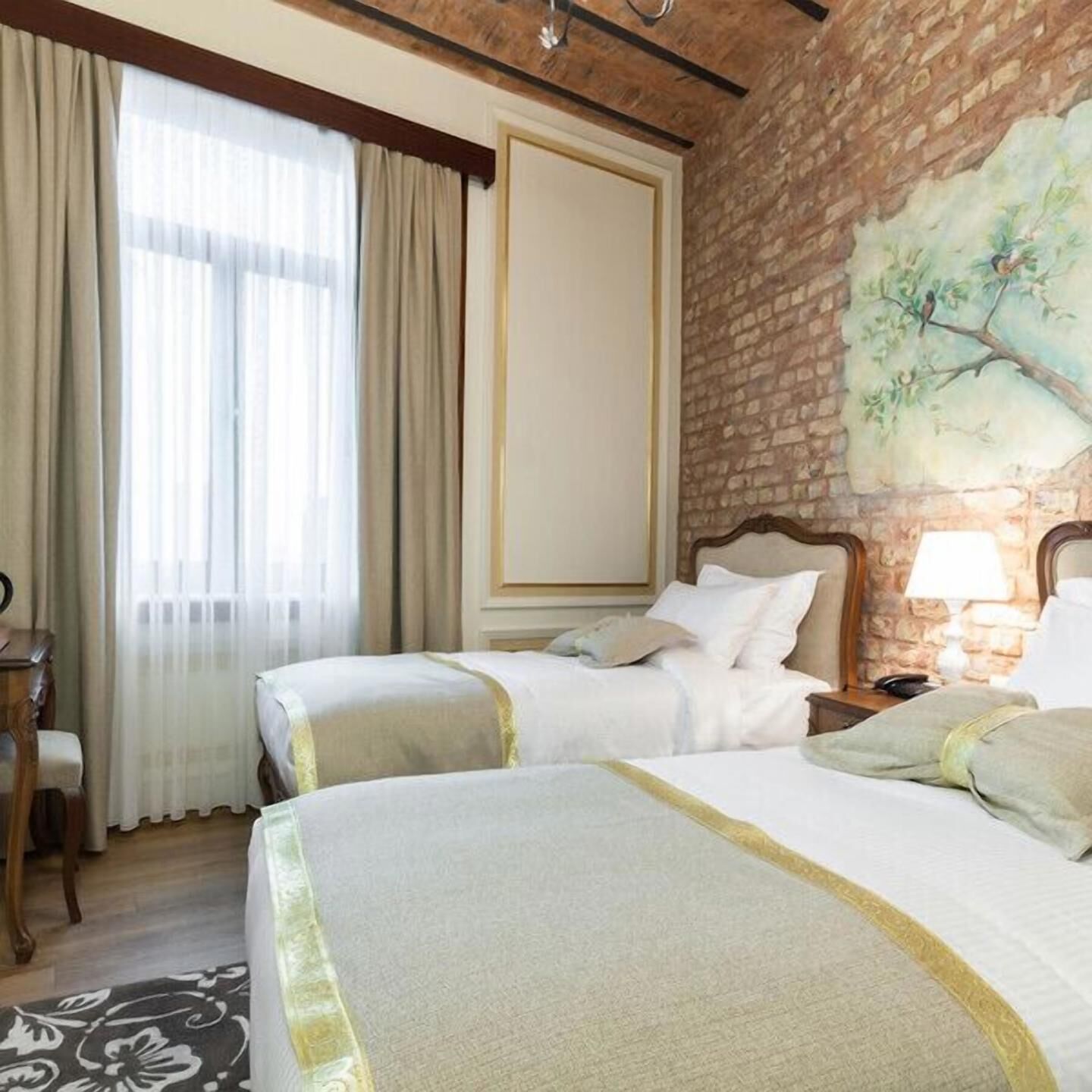 Premium bedding, minibar, in-room safe, desk
