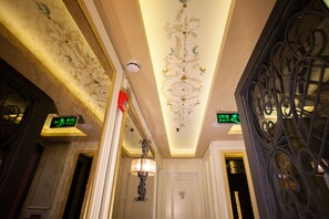 Hallway - Hotel Pera Parma (Istanbul)