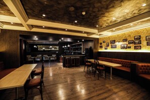 Bar (on property) - Amarina Abu Soma Resort & Aquapark (Safaga)