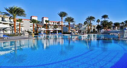 Amarina Abu Soma Resort & Aquapark