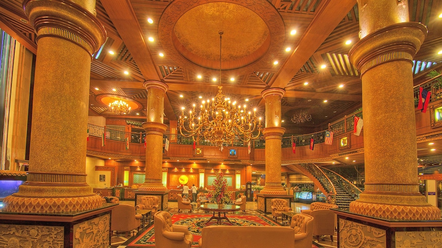 Planet Holiday Hotel & Residence