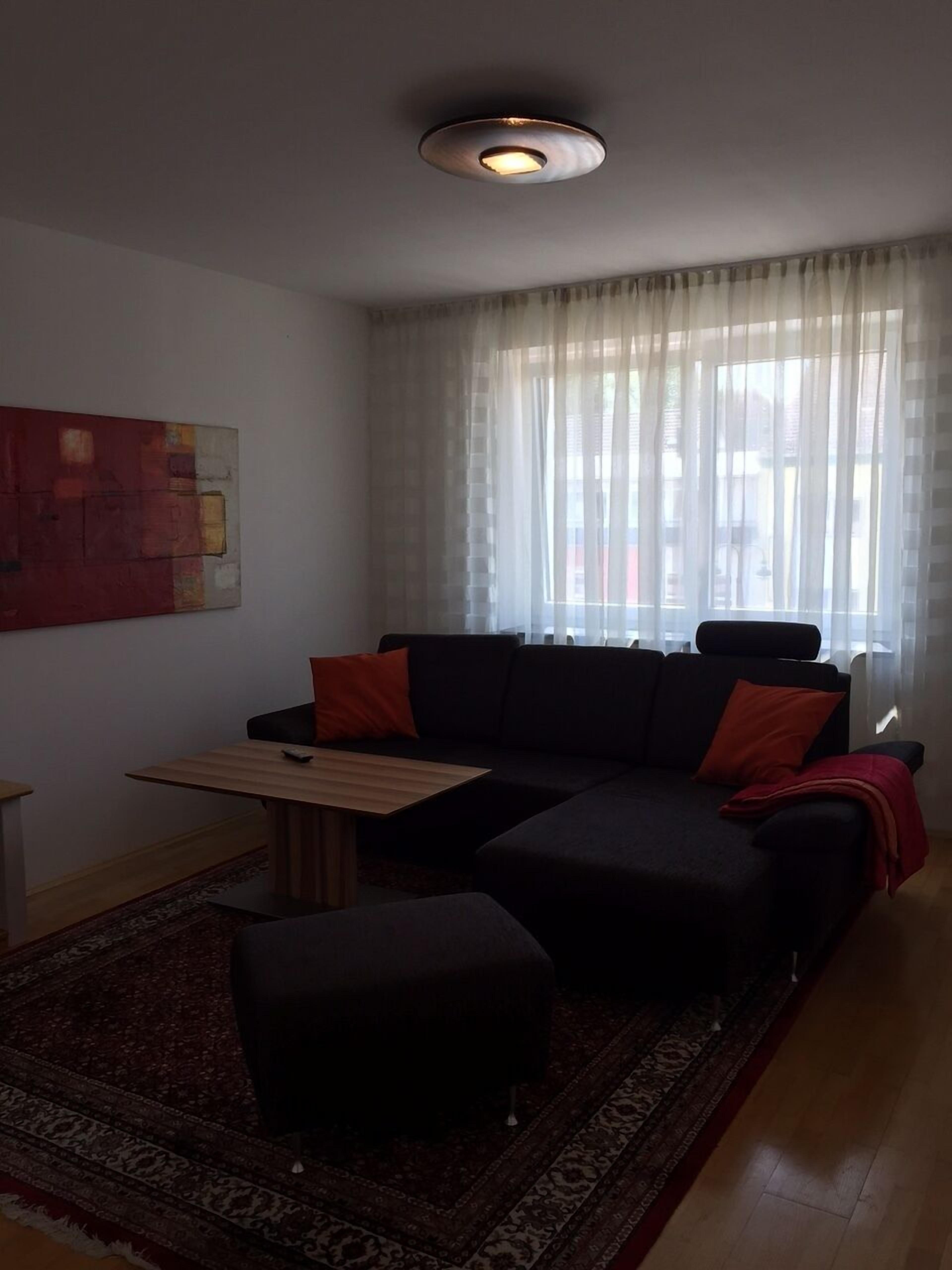 apartment, 2 bedrooms | living area | flat-screen tv