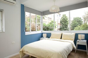 Apartment, 2 Bedrooms | 2 bedrooms, iron/ironing board, free cots/infant beds, free WiFi - Marmorek Tel aviv (Tel Aviv)