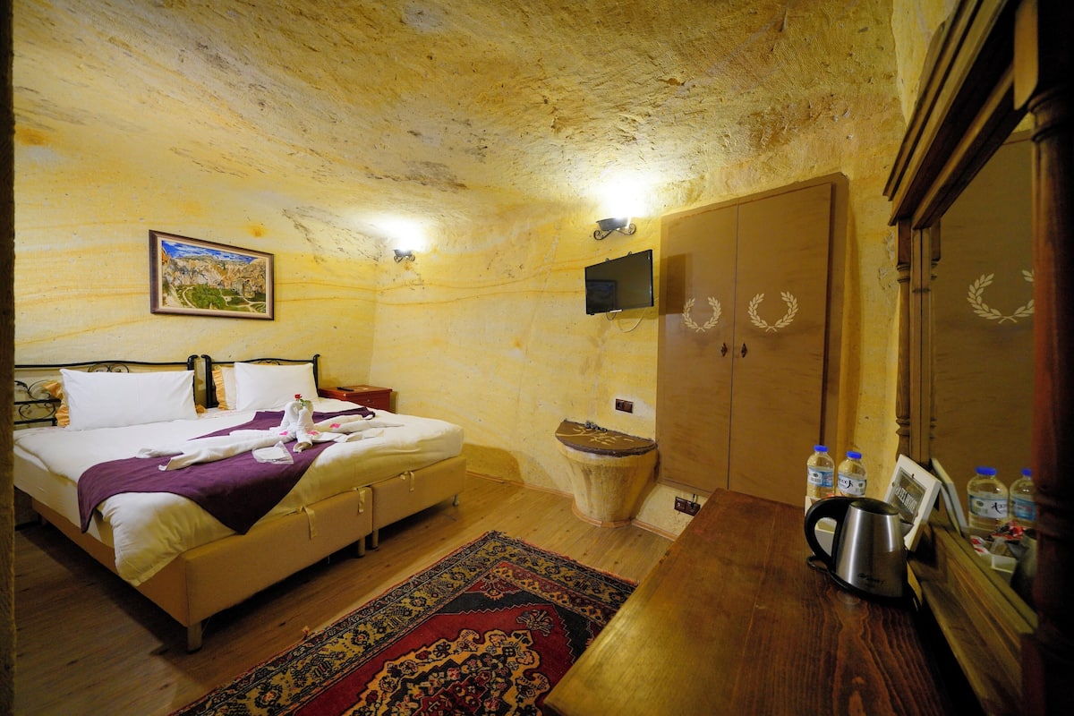 Takali Family Cave Suit | 1 bedroom, premium bedding, down comforters, individually decorated