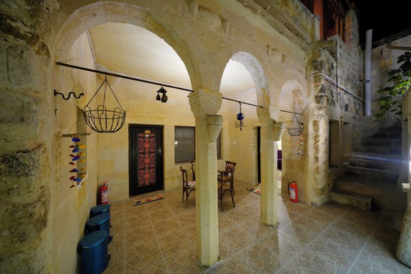 Terrace/patio - Antik Cave House - Special Class (Ürgüp)