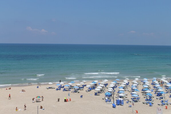 Beach nearby, beach towels