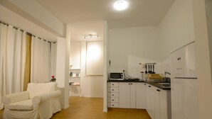 Apartment, 1 Bedroom (Hatzmaot near the beach) | Private kitchen | Coffee/tea maker, microwave, stovetop, cookware/dishes/utensils - Hatzmaot - Bat Yam (Bat Yam)