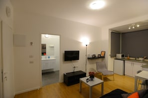 Apartment, 1 Bedroom (Arlozerov near the sea) | 1 bedroom, in-room safe, blackout curtains, iron/ironing board - Arlozerov Bat Yam (Bat Yam)