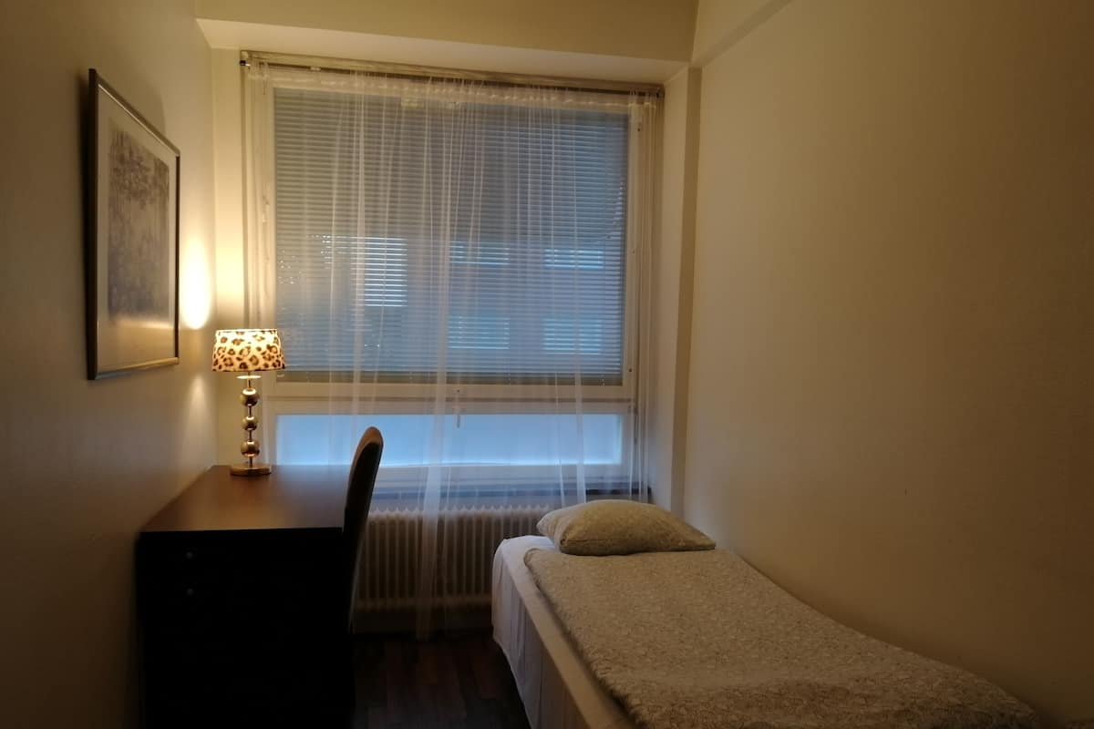 Eenpersoonskamer, gedeelde badkamer | Gratis wifi, beddengoed
