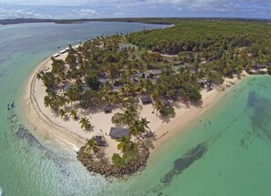 Beach nearby, white sand - The Bungalow at Pigeon Point (Crown Point)