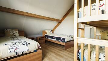 Family Quadruple Room, 2 Bedrooms | Desk, soundproofing, cribs/infant beds, free WiFi