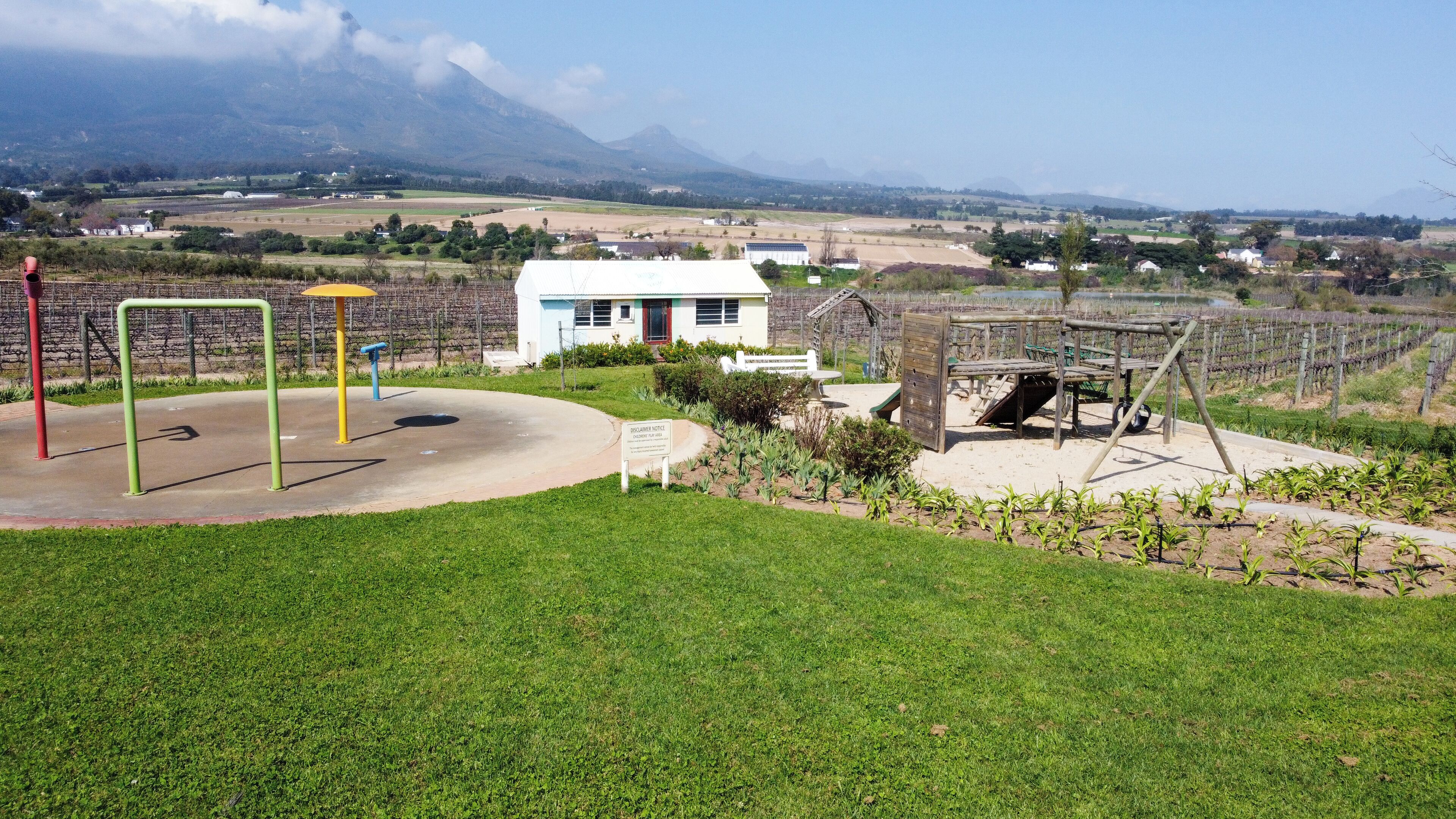 Children's play area - outdoor