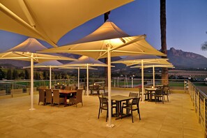 Terrace/patio - The Coach House at Val du Charron (Wellington)