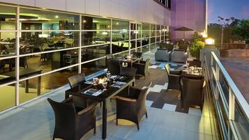 Breakfast, lunch, dinner served; international cuisine